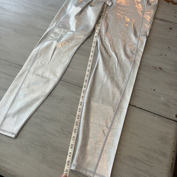 Fabletics Oasis High Waisted Silver Glitter Hologram Leggings Sz XXL w/ Pockets - Picture 5 of 9